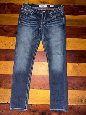 BKE Women's mid rise Slim Jeans in Dark Blue Wash 32L Payton